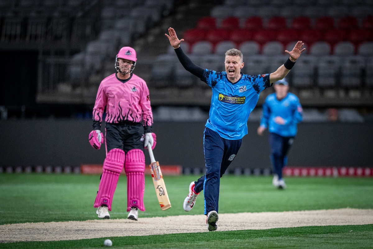 Canada Super 60 Match 6 — Toronto Sixers vs Whiterock Warriors — photo 20