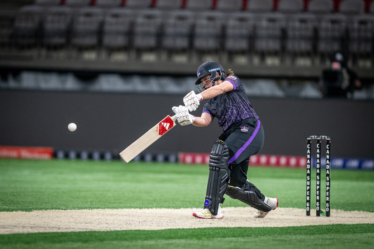 Canada Super 60 Match 7 — Toronto Sixers Women's vs Vancouver Thunderbirds — photo 11