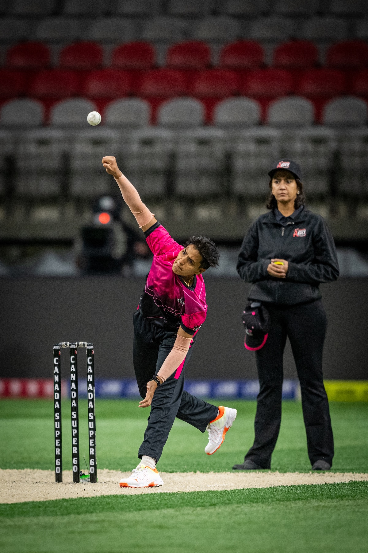 Canada Super 60 Match 7 — Toronto Sixers Women's vs Vancouver Thunderbirds — photo 12