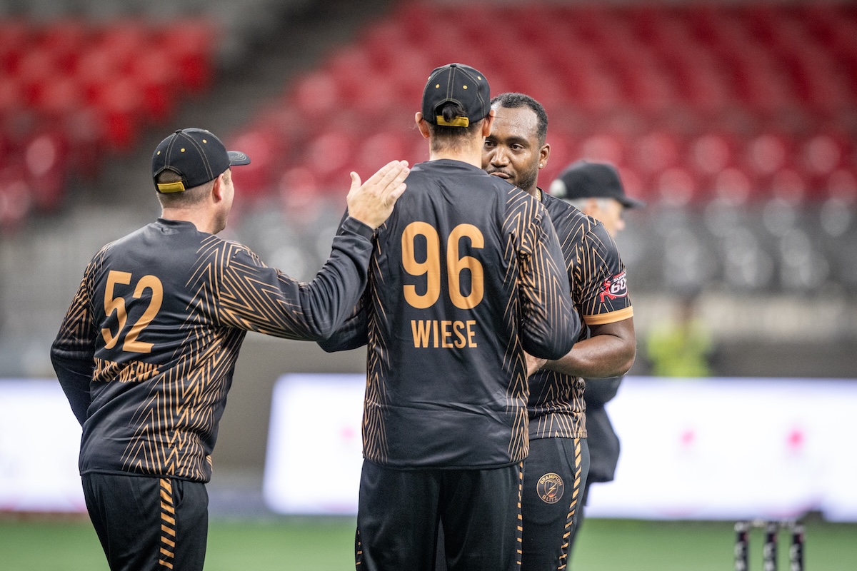 Canada Super 60 Match 10 — Brampton Blitz vs Whiterock Warriors — photo 17